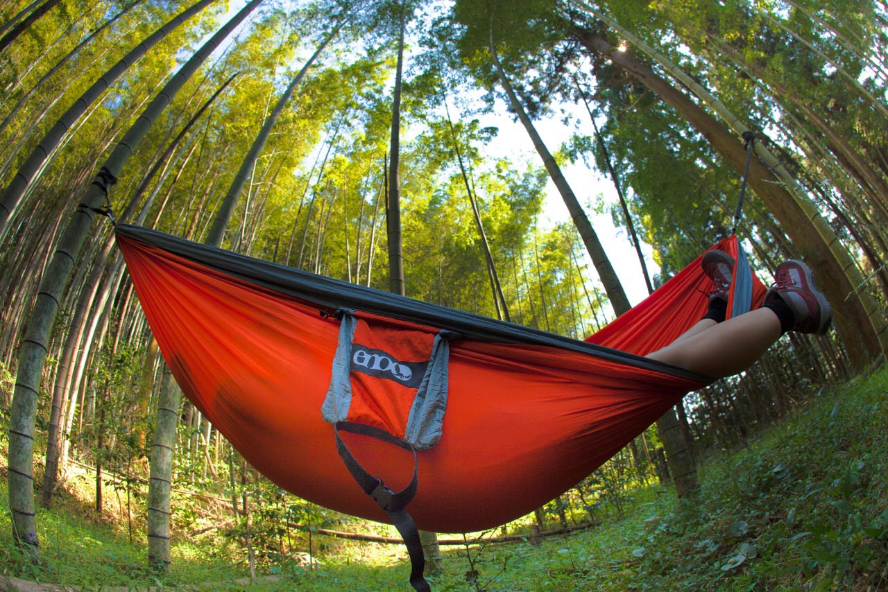 How to Hammock Responsibly